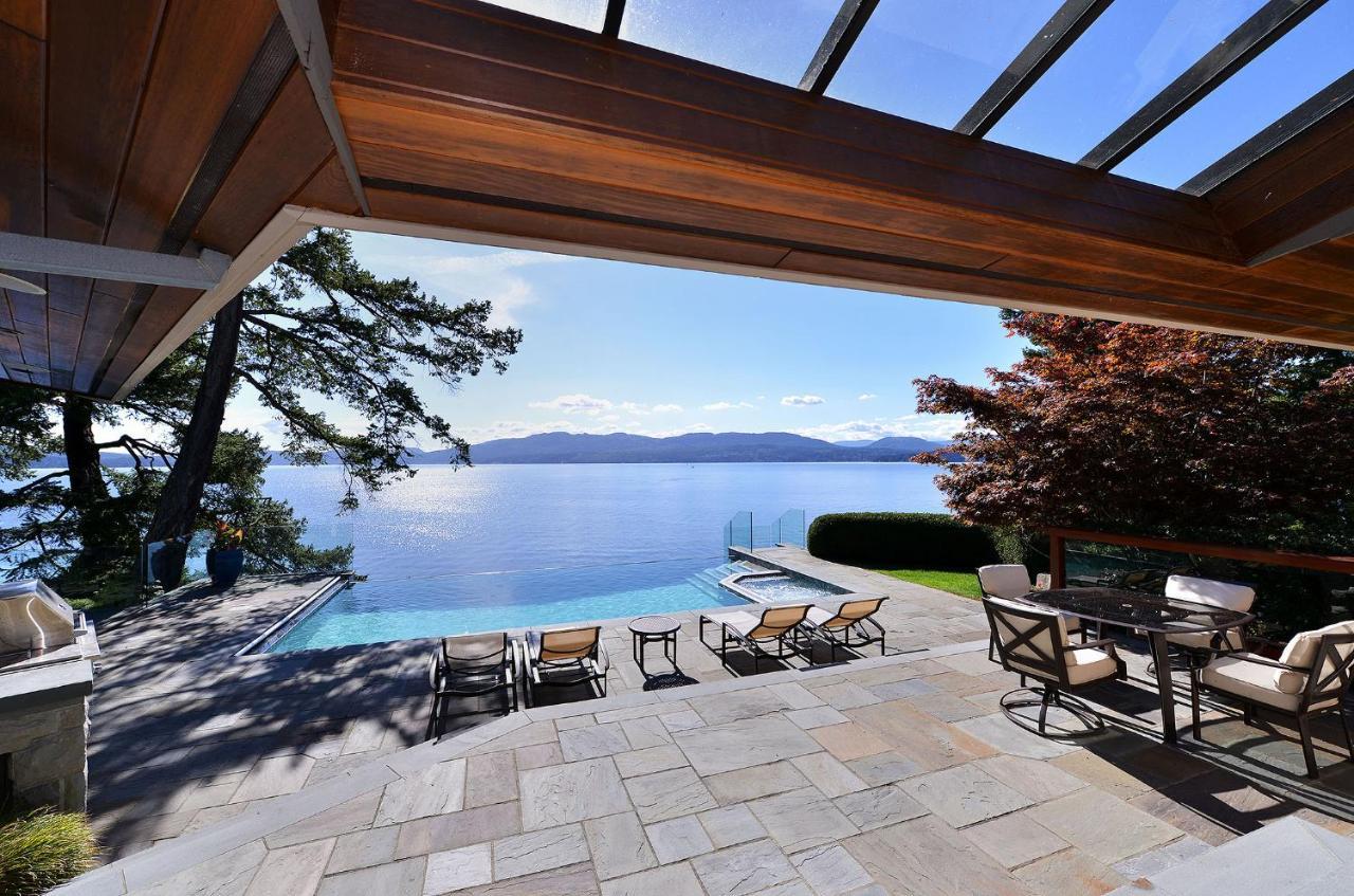 Oceanside Lodge Saanich Inlet North Saanich Exterior foto